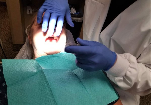 Pourquoi la Santé bucco-dentaire à Genève est-elle cruciale pour vous ?